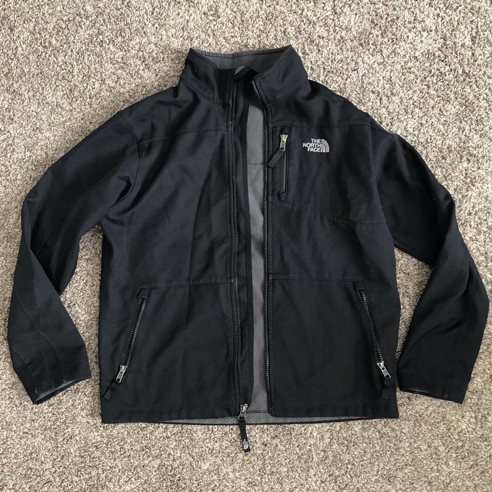 BLACK NORTH FACE SHELL JACKET